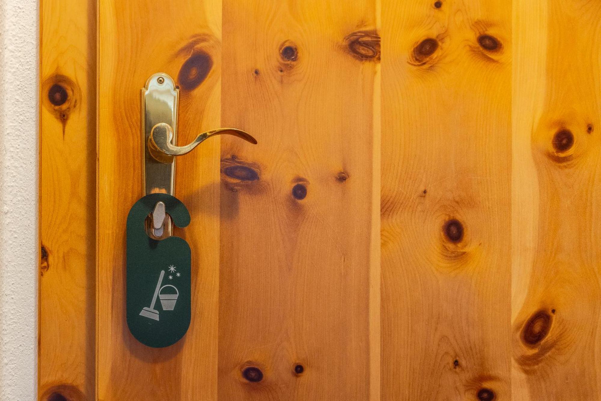 Hotel Pension Odles Sankt Martin im Turm Buitenkant foto