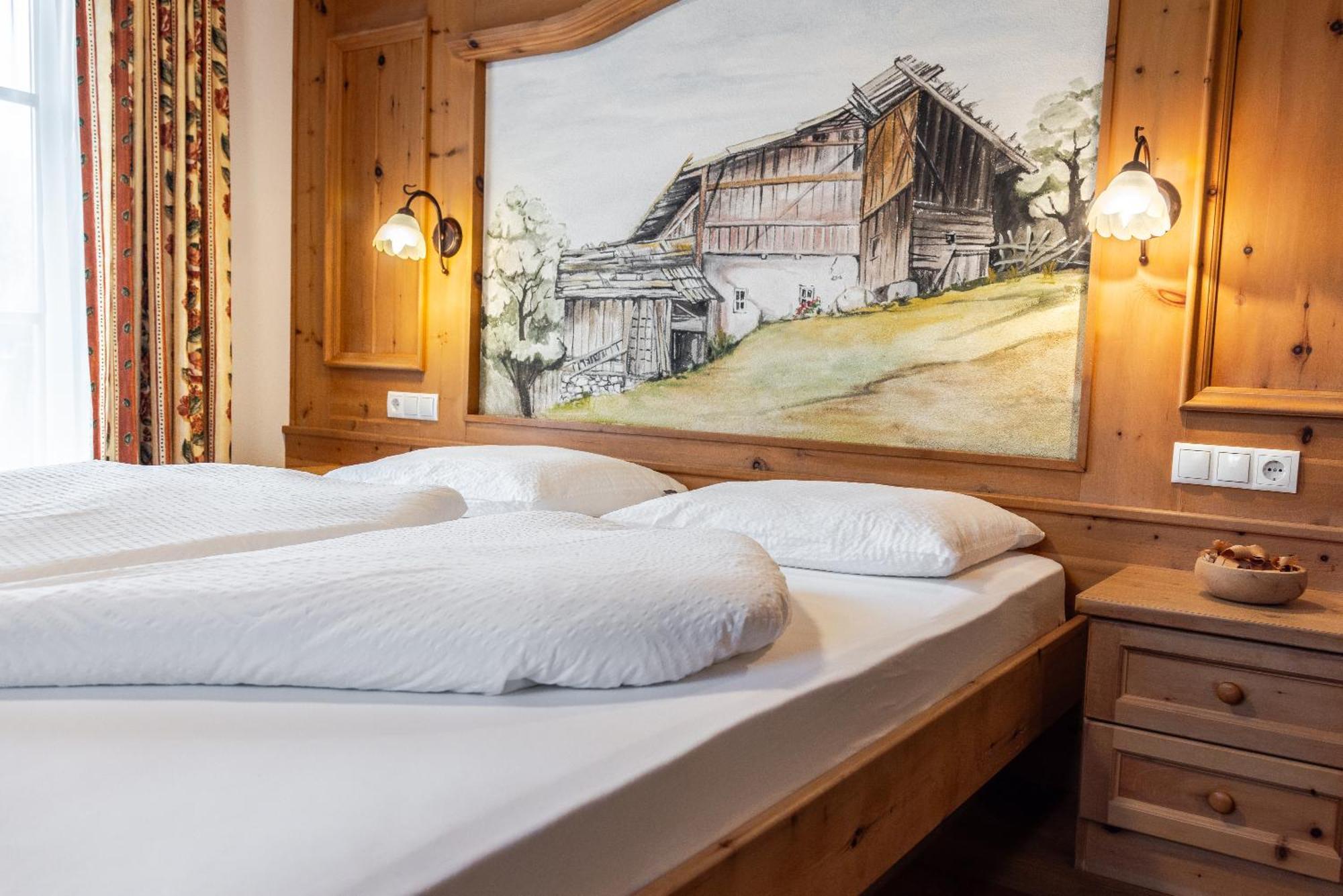 Hotel Pension Odles Sankt Martin im Turm Buitenkant foto