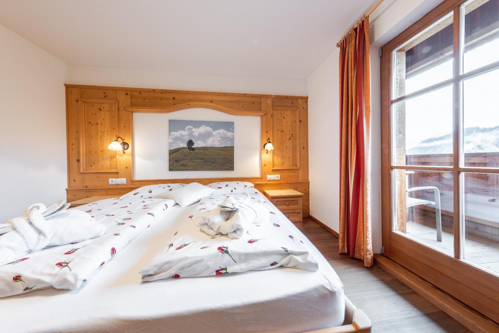 Hotel Pension Odles Sankt Martin im Turm Buitenkant foto